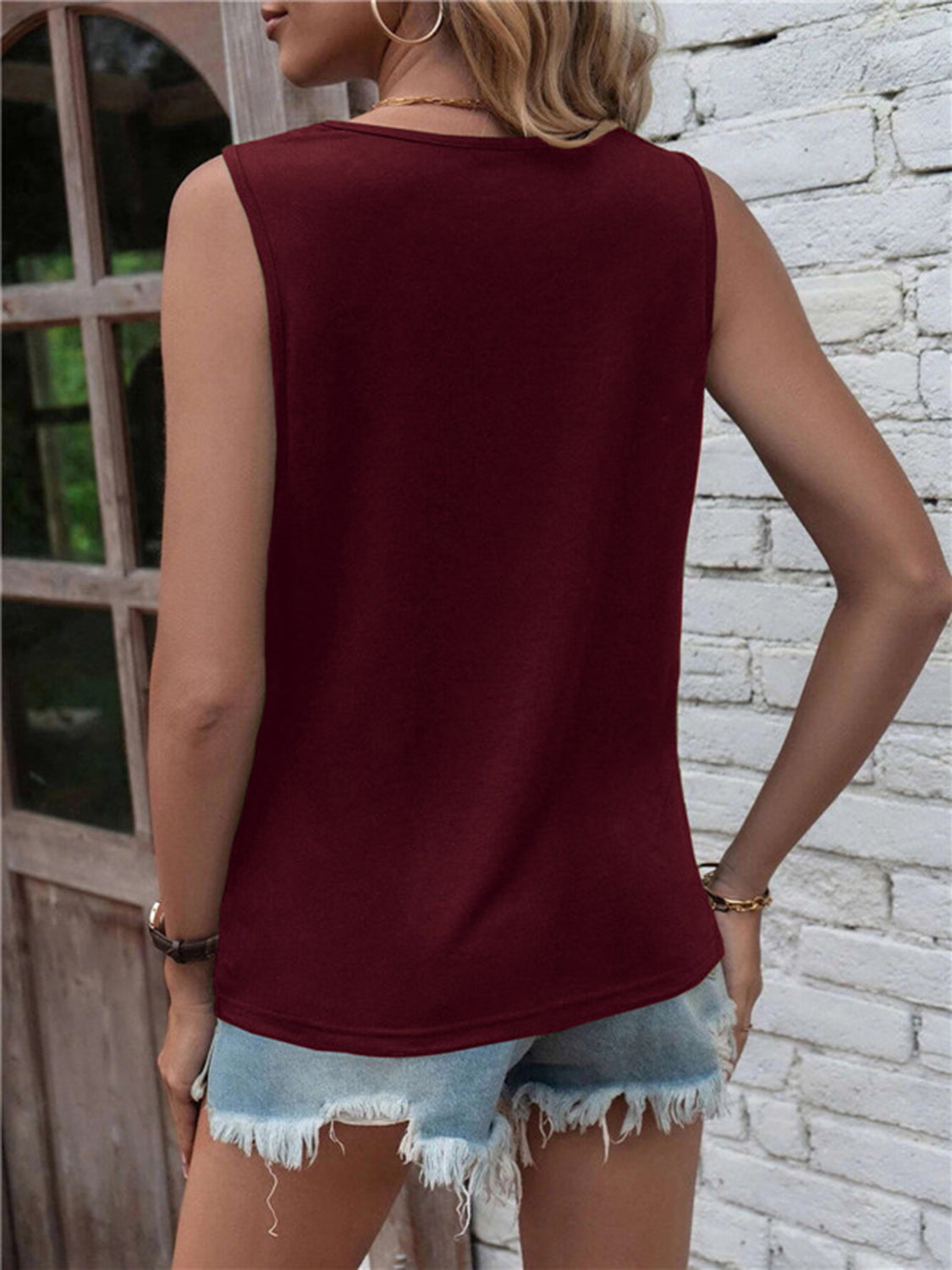 Cutout Twisted Round Neck Tank (4 Variants)