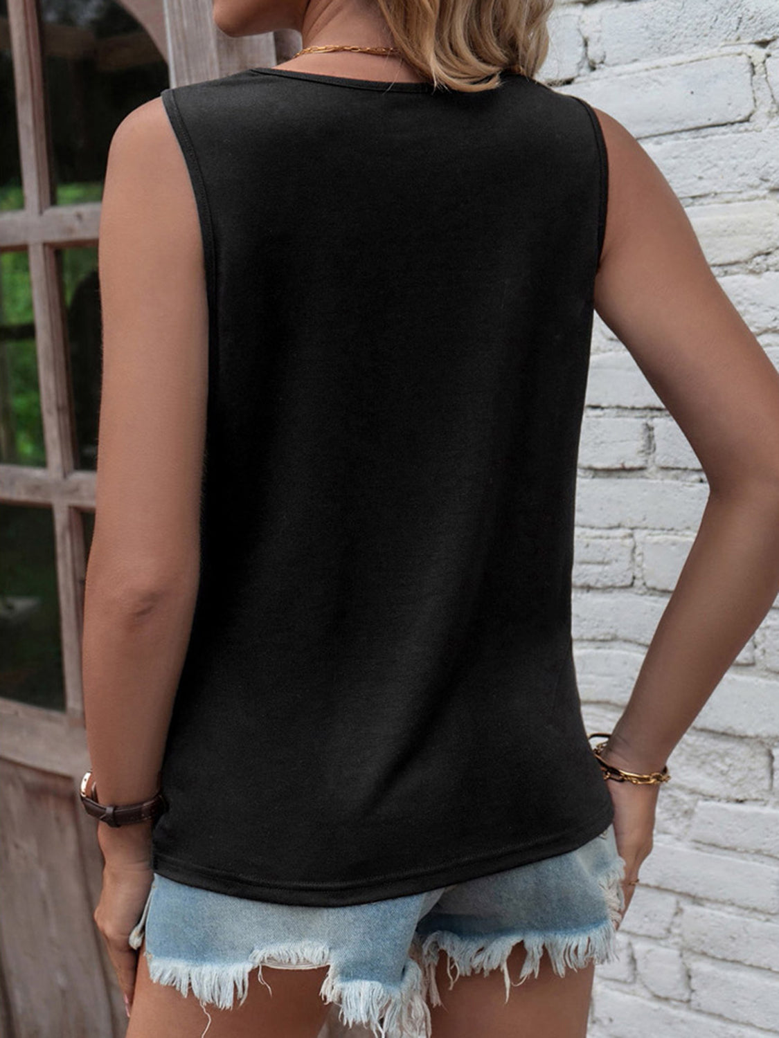 Cutout Twisted Round Neck Tank (4 Variants)