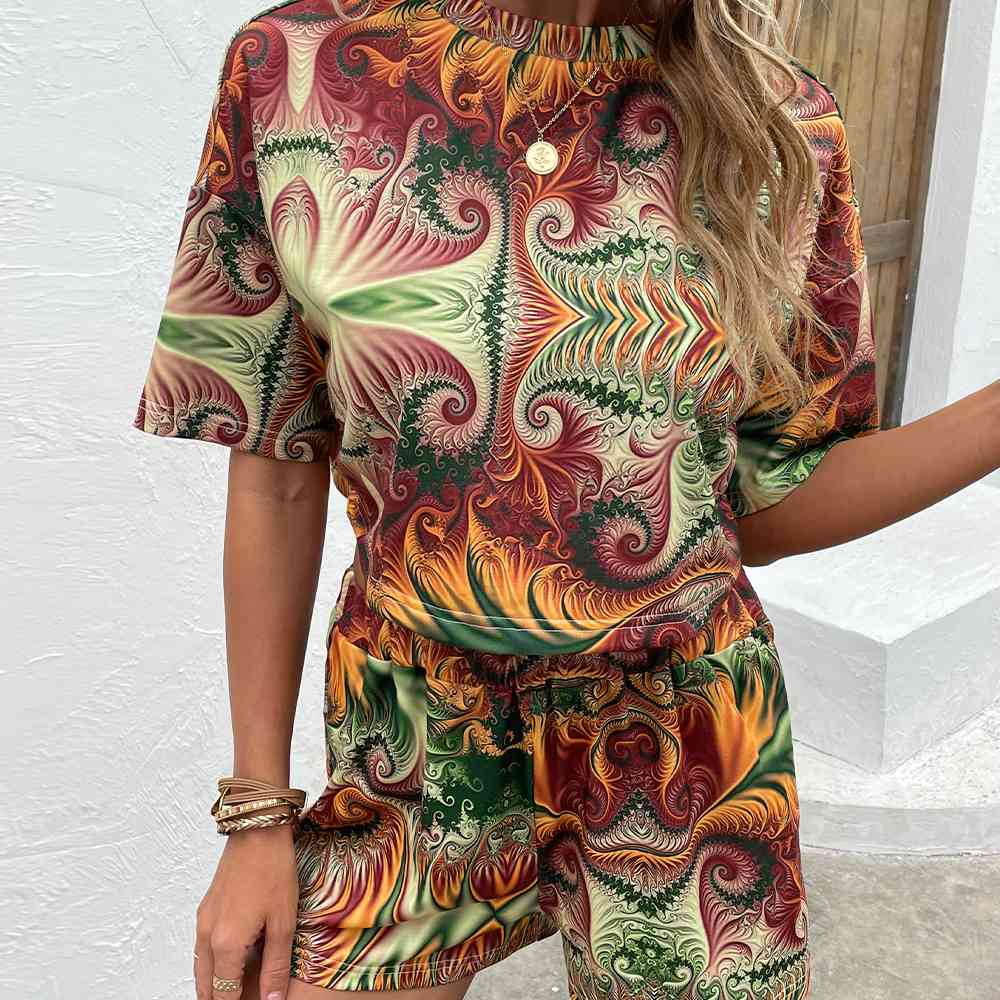 Printed Round Neck Dropped Shoulder Half Sleeve Top and Shorts Set