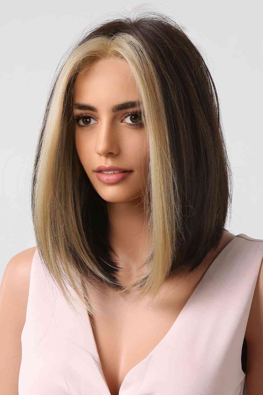 9'' Straight Brown Synthetic Bob Wig With Blonde Bangs