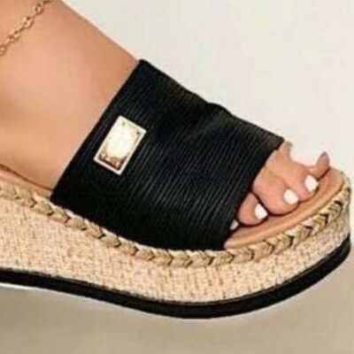 Wonderfully Woven Platform Sandals (3 Variants)