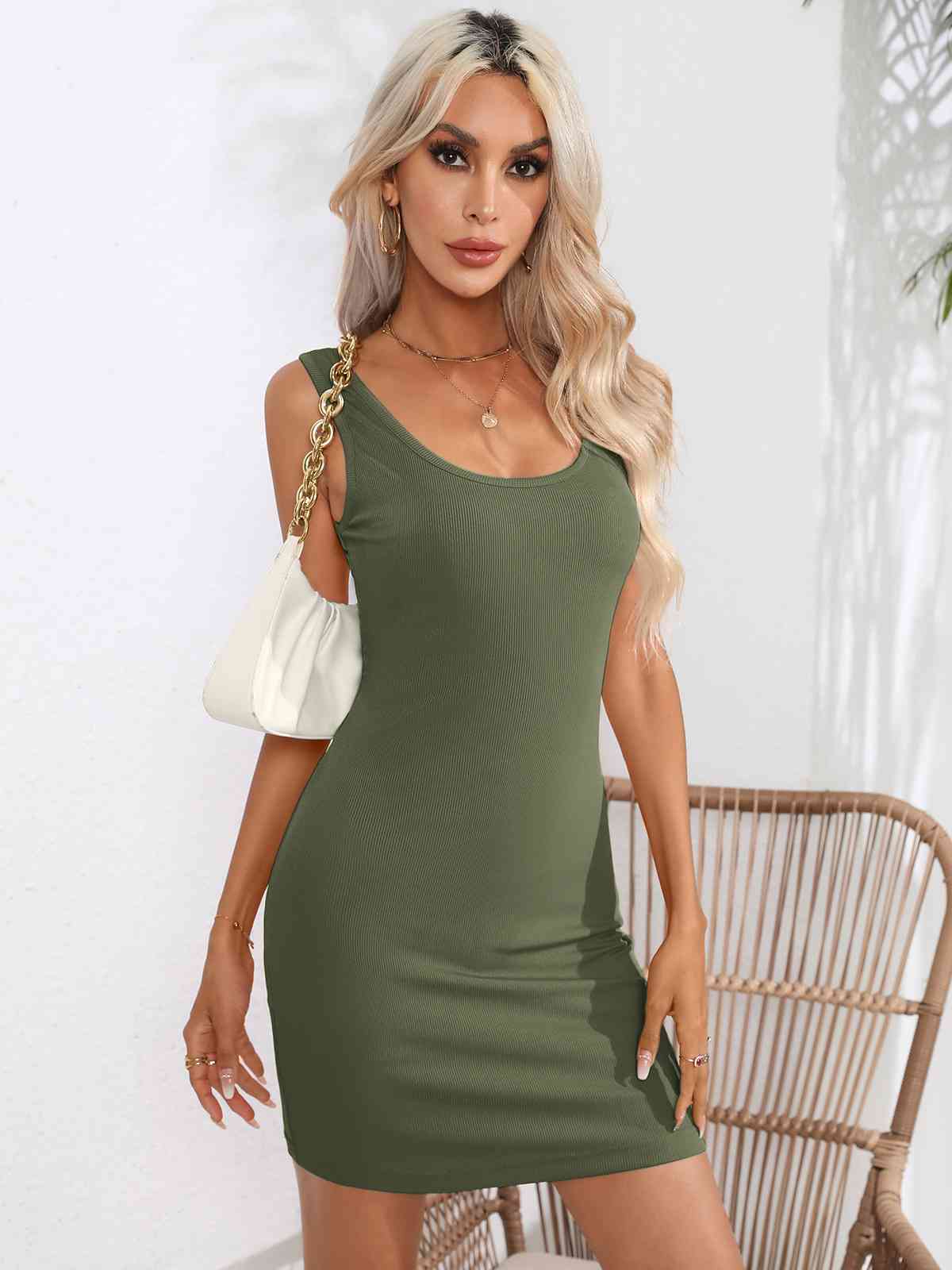 Scoop Neck Sleeveless Bodycon Dress (9 Variants)