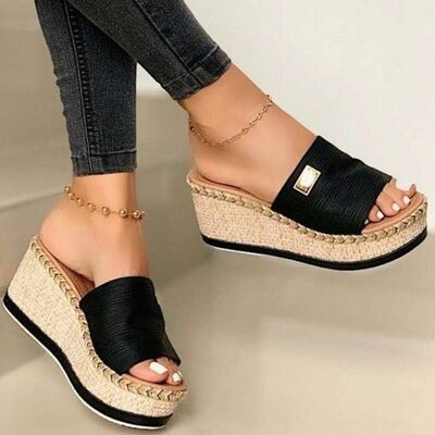 Wonderfully Woven Platform Sandals (3 Variants)