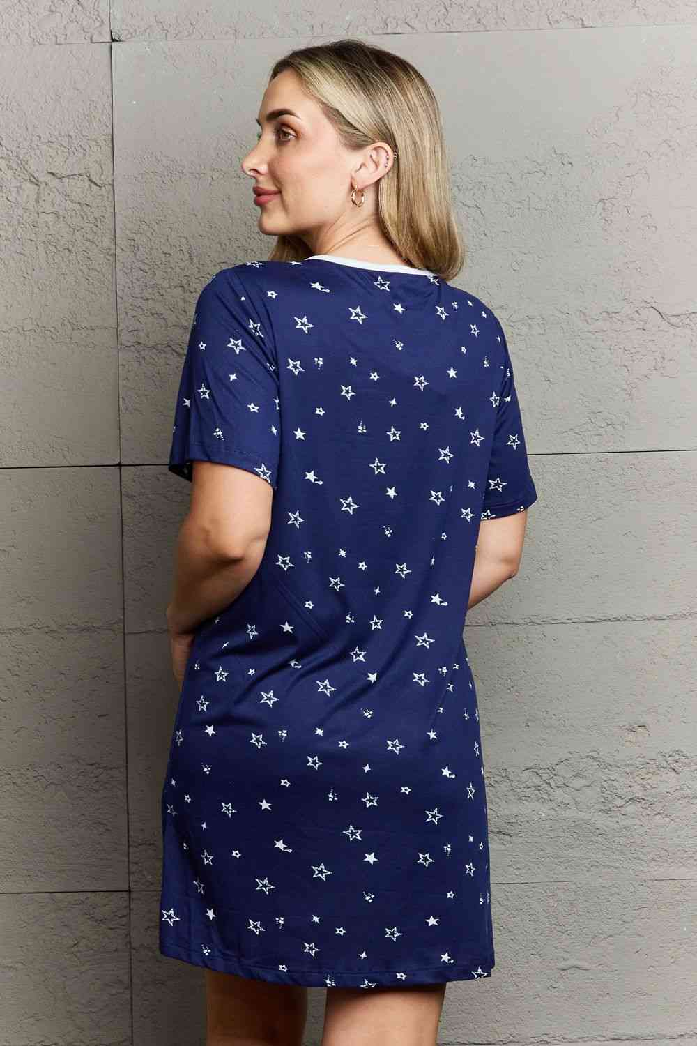 MOON NITE Quilted Quivers Button Down Night Gown