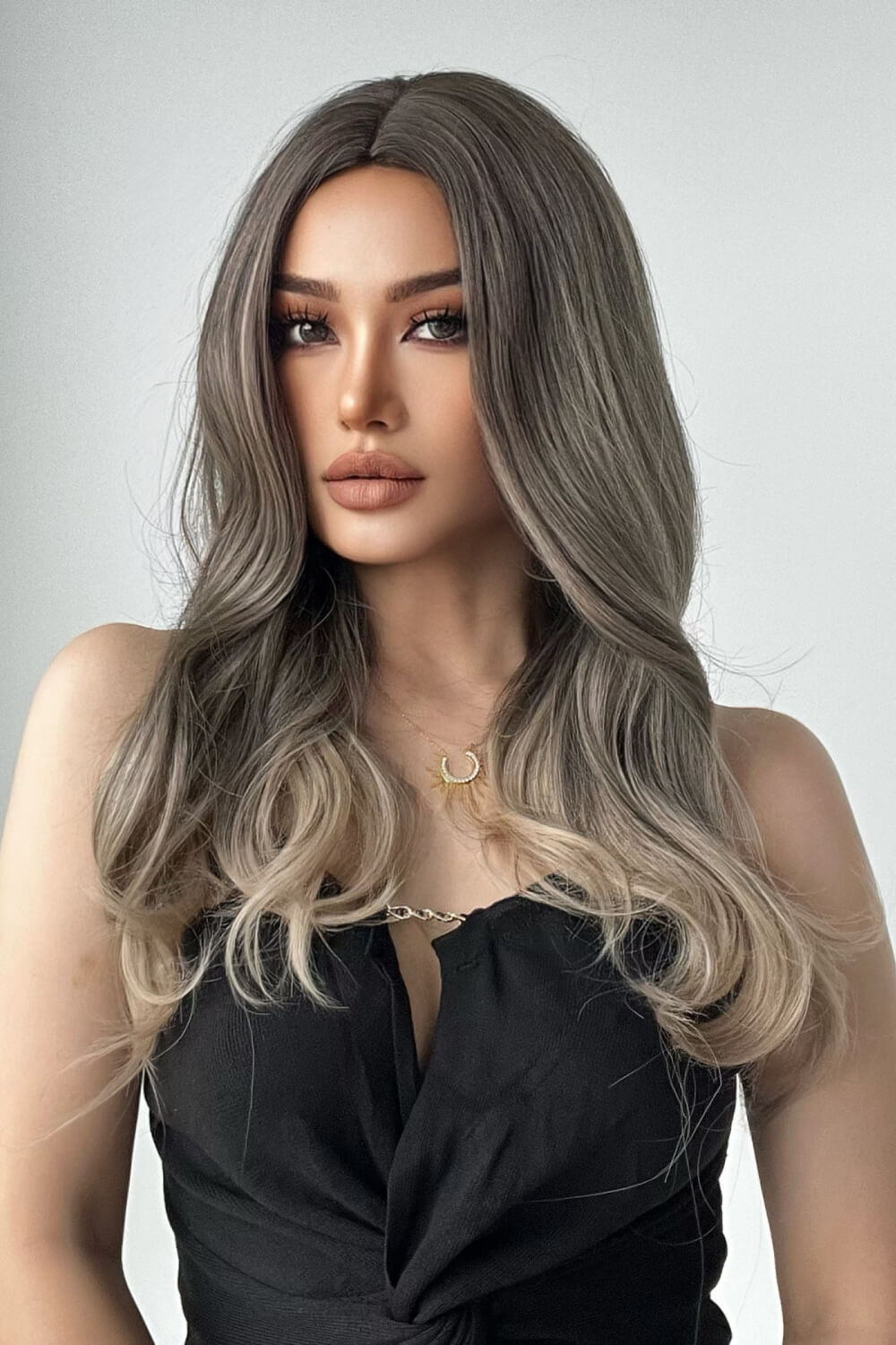 24" Ash Brown/Blonde Ombre Synthetic Wave Wig