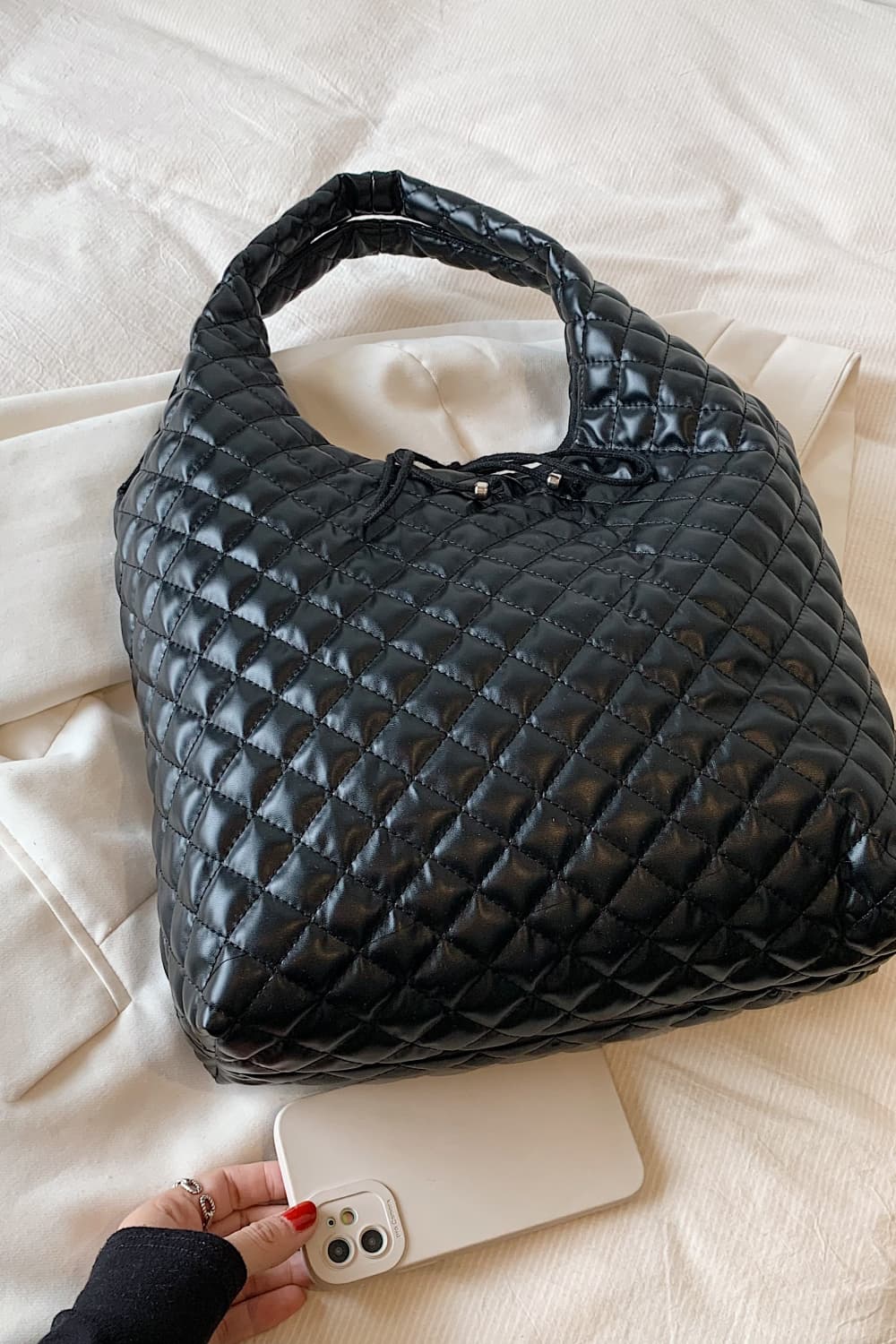 Diamond Textured Pattern Handbag (2 Variants)