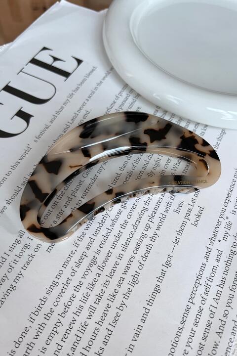 Open Sided Curved Acetate Hair Claw Clip