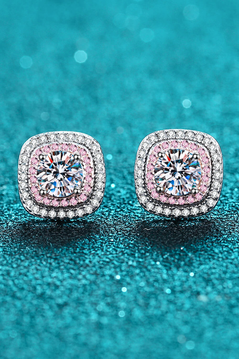 1 Carat Moissanite Stud Earrings