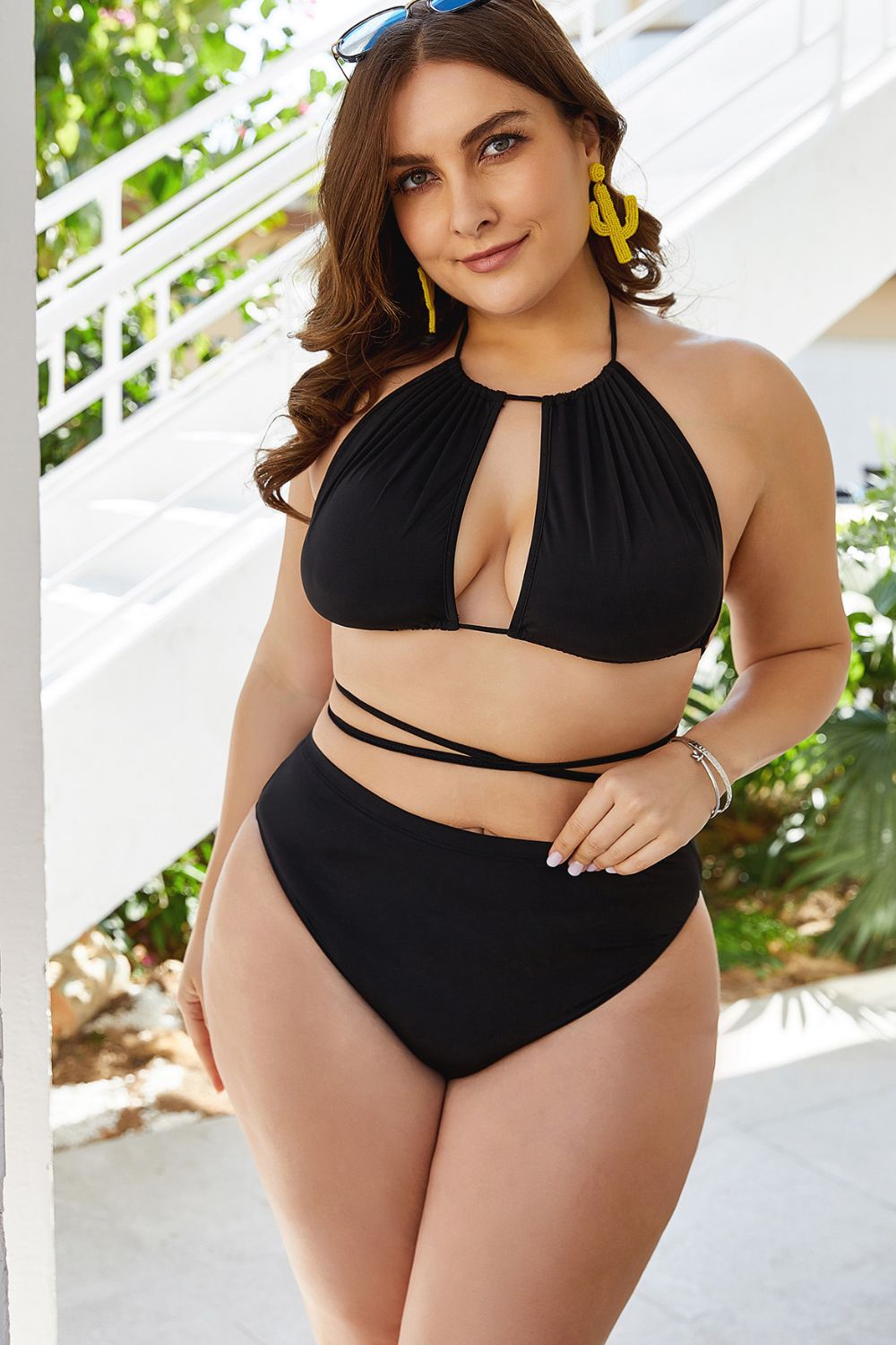 Plus Size Cutout Tied Backless Bikini Set (4 Variants)