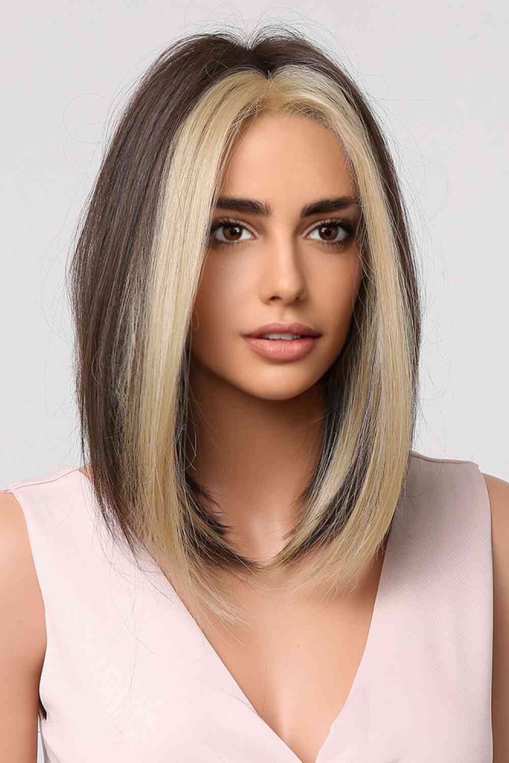 9'' Straight Brown Synthetic Bob Wig With Blonde Bangs